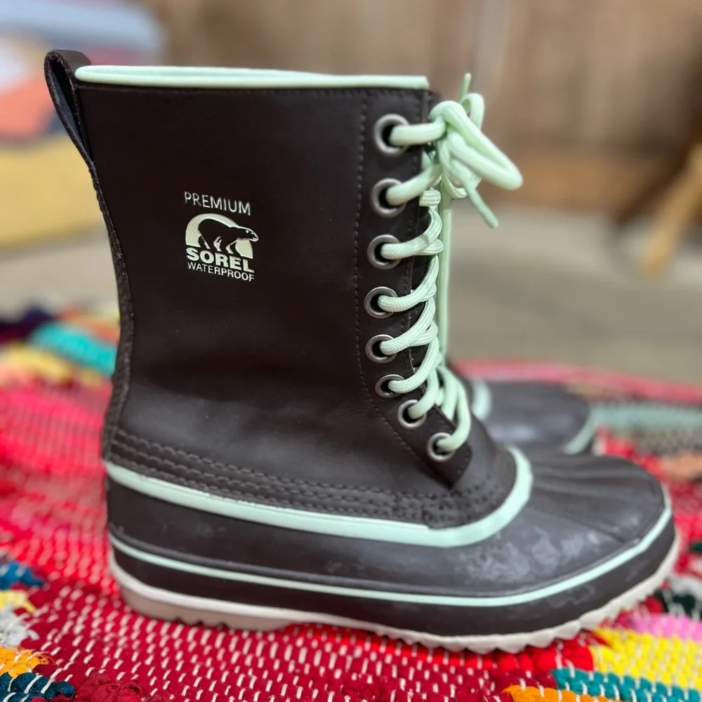 Sorel 1964 Premium CVS Waterproof Winter Snow Boots – Brown with Green Accents